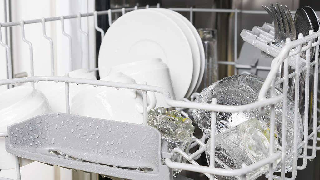 How to Troubleshoot a Dishwasher with Drying Issues