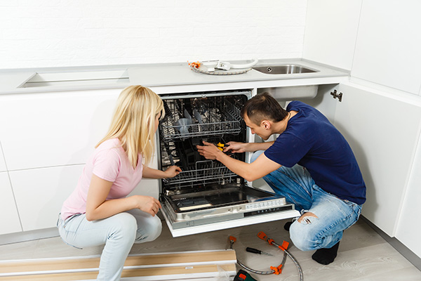 How to troubleshoot a malfunctioning dishwasher