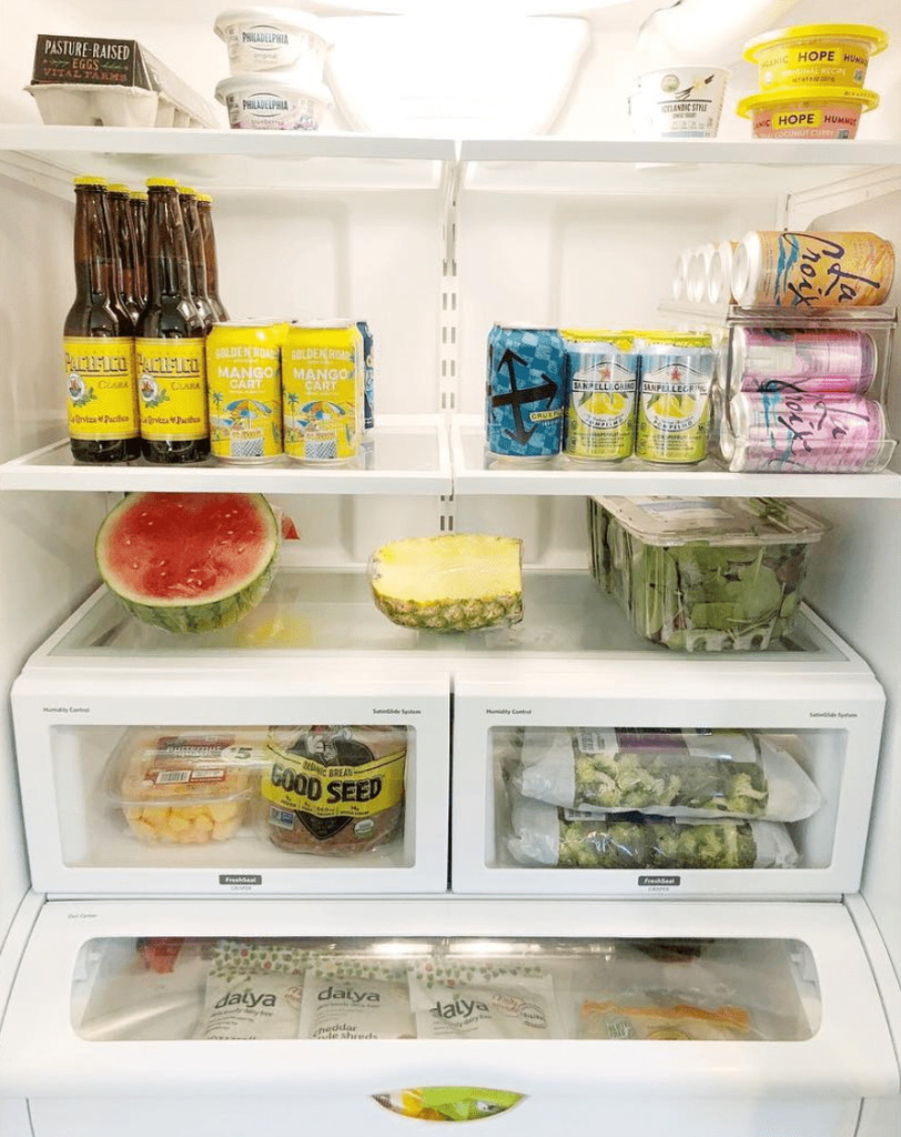 The Ultimate Guide to Cleaning and Organizing Your Refrigerator