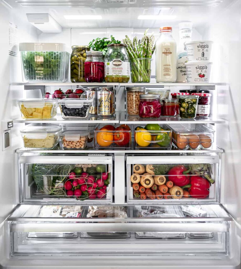 The Ultimate Guide to Cleaning and Organizing Your Refrigerator