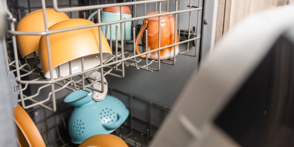 Tips for selecting a gentle cleaning dishwasher