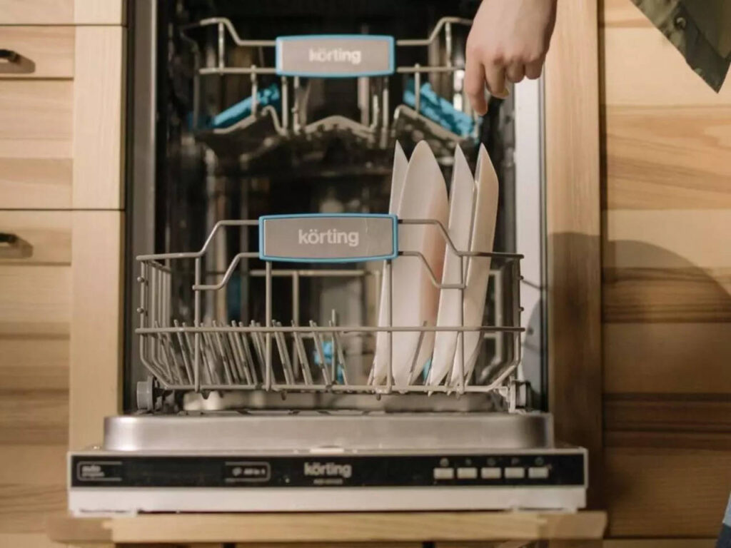 Tips for selecting an eco-friendly dishwasher