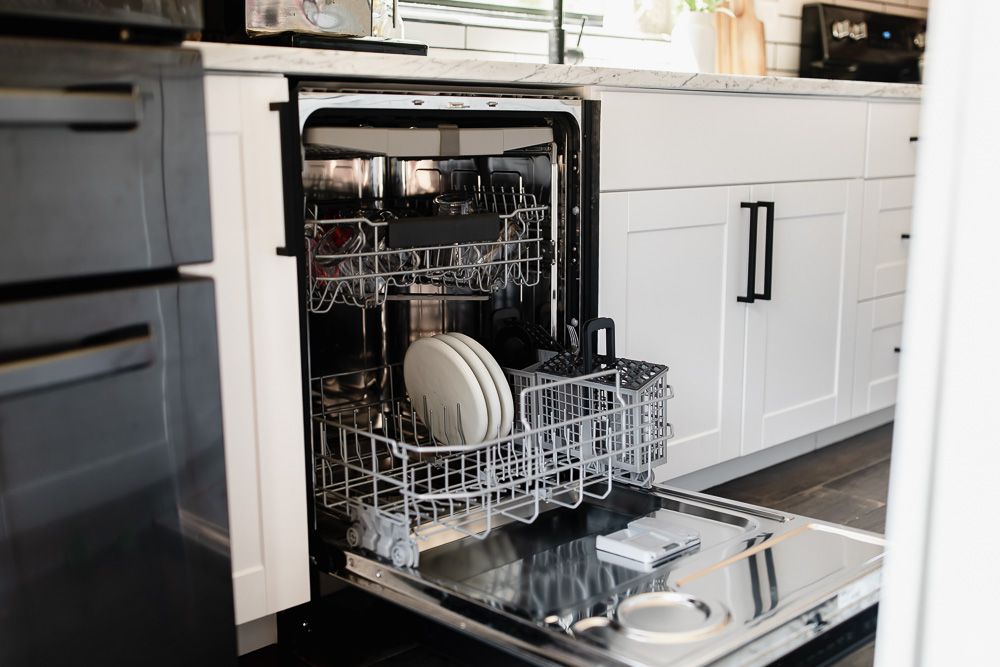 Tips for selecting the perfect dishwasher for a large family
